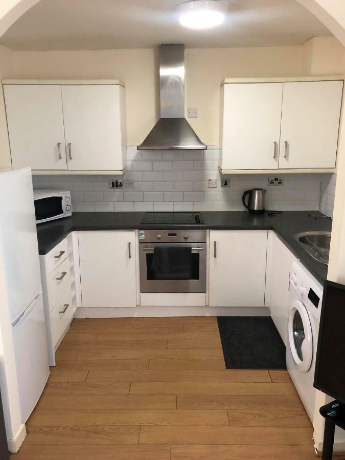 City Centre 2 Bed - Baron Taylor Street อินเวอร์เนส ภายนอก รูปภาพ